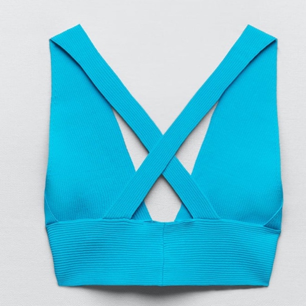 Zara Ribbed Crop Top - Picture 2 of 7